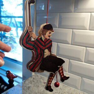 vintage Christmas wooden pull string ornament